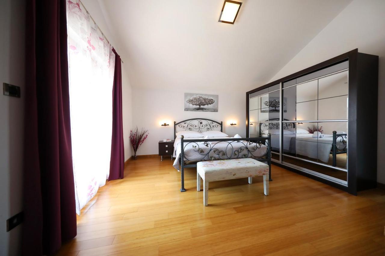Villa Cvita Povljana Ngoại thất bức ảnh